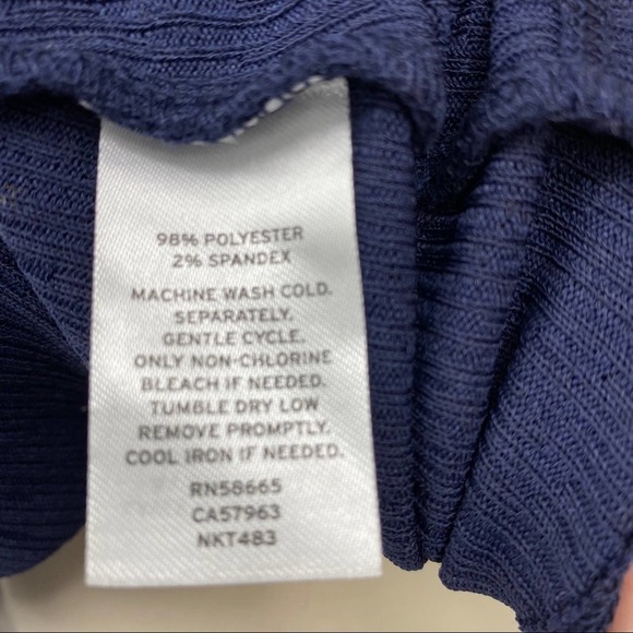 14th & Union Textured Faux Wrap Short Sleeve Blouse - Picture 7 of 7